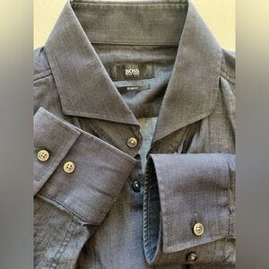 Hugo Boss - All cotton charcoal grey dress shirt Size 43 (17” neck) slim fit